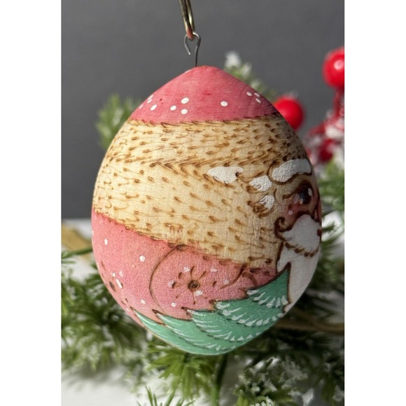 VINTAGE 1990 Hand‎ Painted Austrian Wooden Santa Egg Shaped Christmas Ornament - Picture 3 of 11